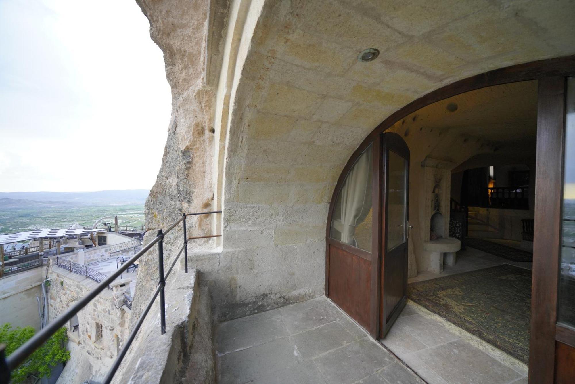Hotel Ages In Cappadocia à Uçhisar Extérieur photo