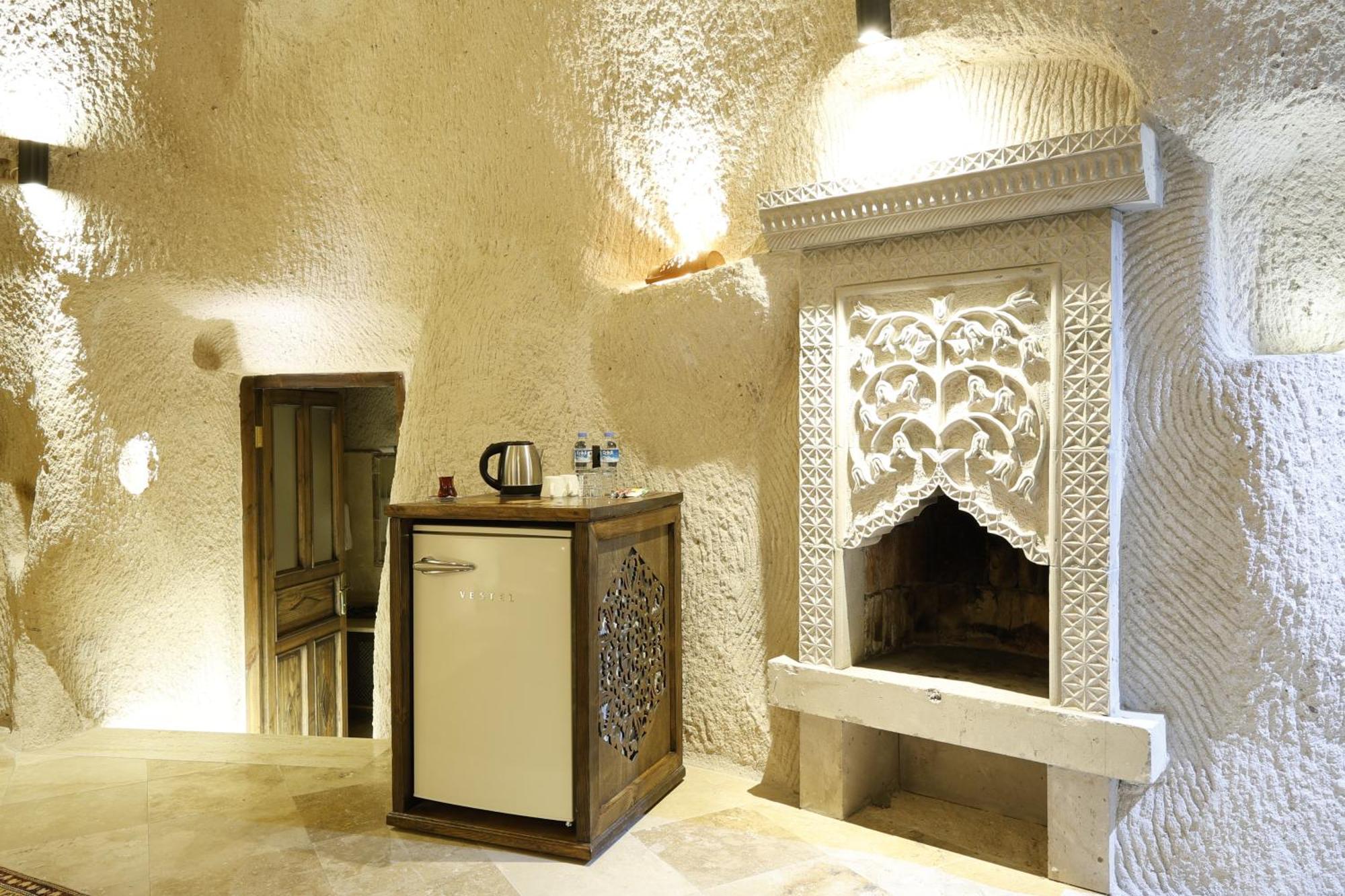 Hotel Ages In Cappadocia à Uçhisar Extérieur photo